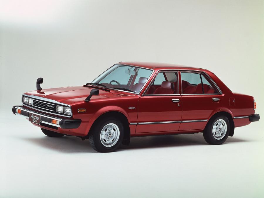 Honda Accord Saloon 1977 года  (фото 13 из 21)